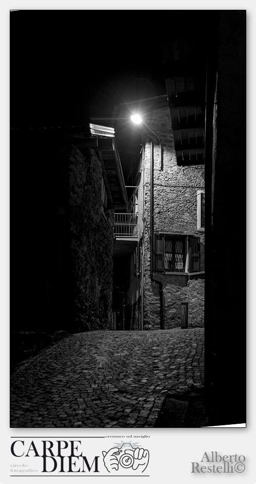 LA NOTTE NEI VICOLI A SAN MARTINO.jpg